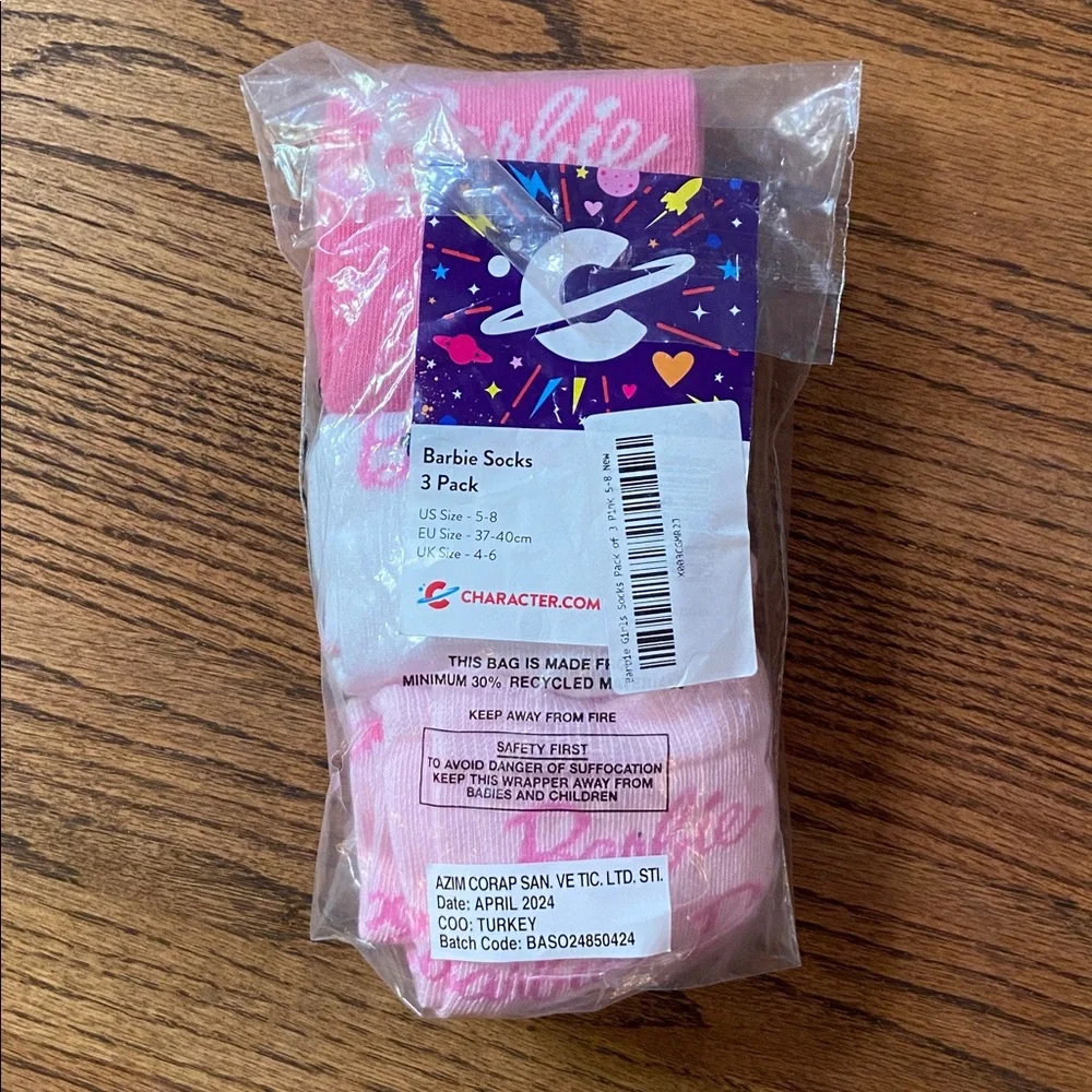 🍓$5 Pick!🍓 Barbie Casual Socks Three Pack